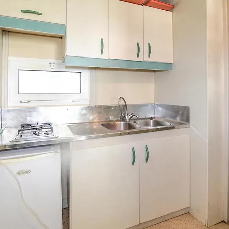 2 Bedroom Gorgeous Stacaravan In Casalabriva
