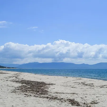 Gorgeous Stacaravan In Kemping